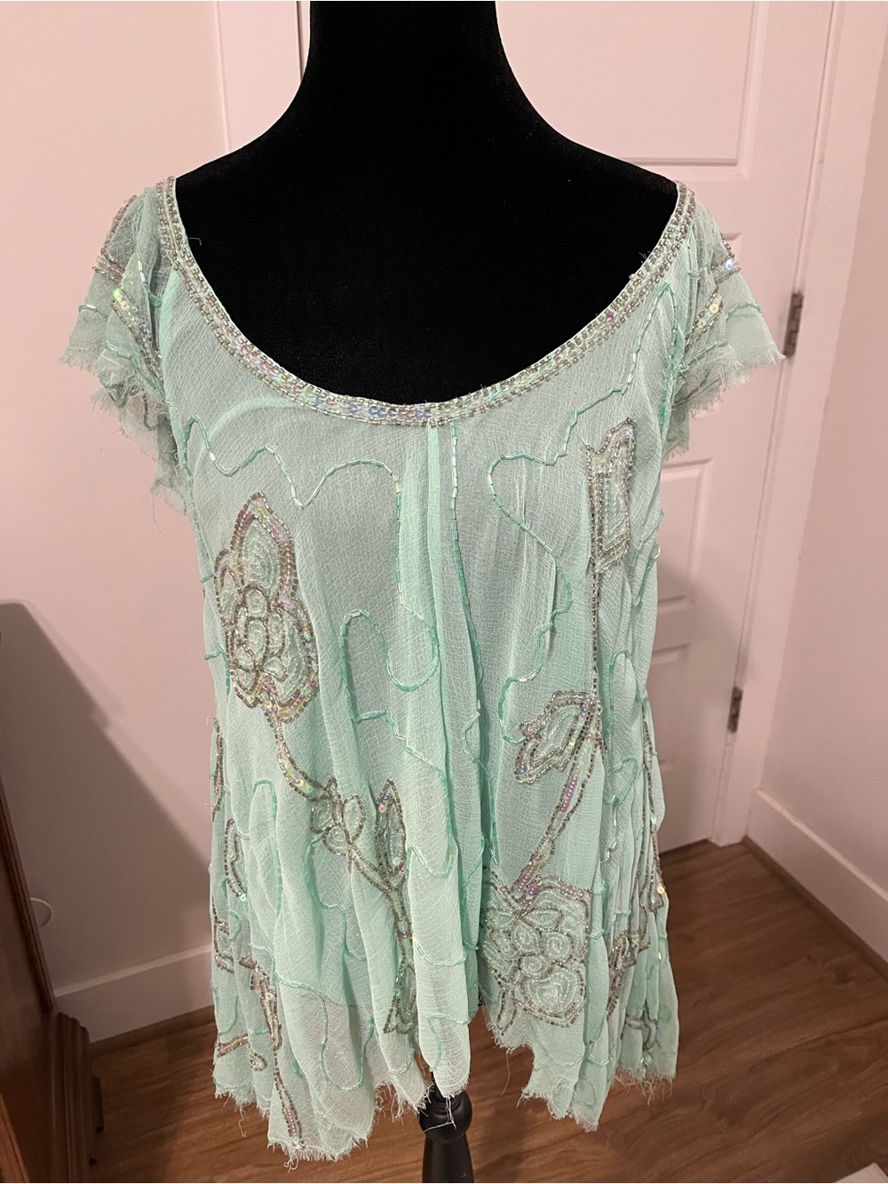 Free People Sheer Mint Beaded Sequin Floral Blouse Size Medium